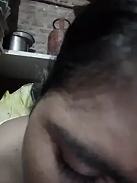 Hot_shiri webcam