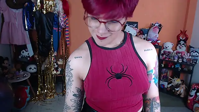 MissMiia2 live cam on StripChat