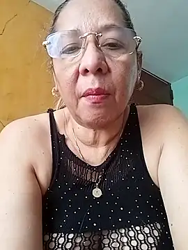 EliteCoupleMM live sex cam