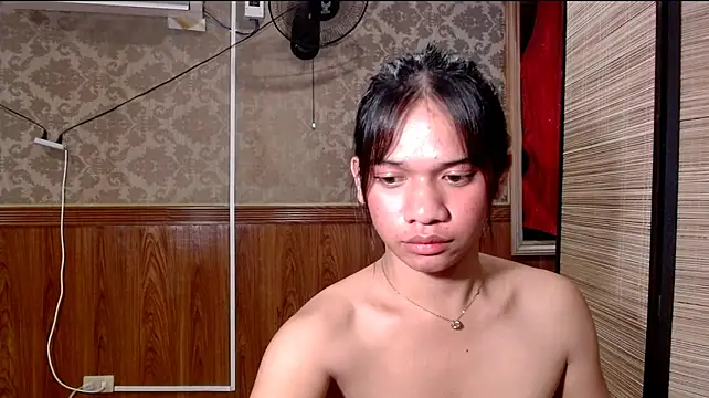 yourgirl_hyacinth live sex cam