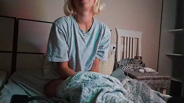 PEACE_DANCE webcam