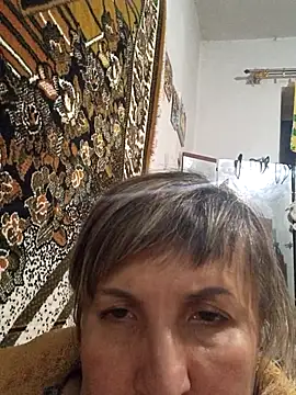 BellaBlum777 webcam