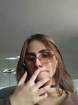 Ariaa_Collins webcam