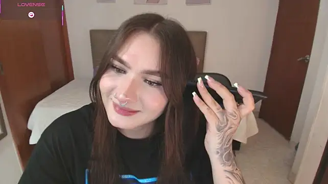 Miley_Baker webcam
