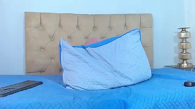 Luke_Carter webcam