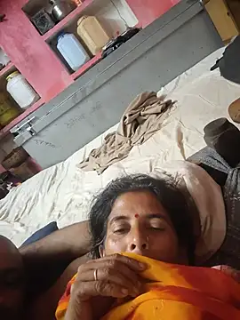 Indian_cuple_69