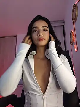Annacherry_77 webcam