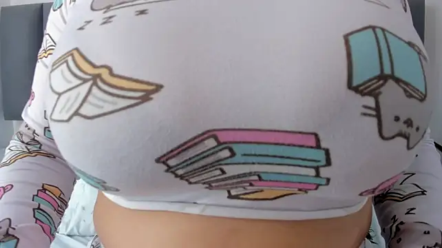 MaraOwen_ webcam