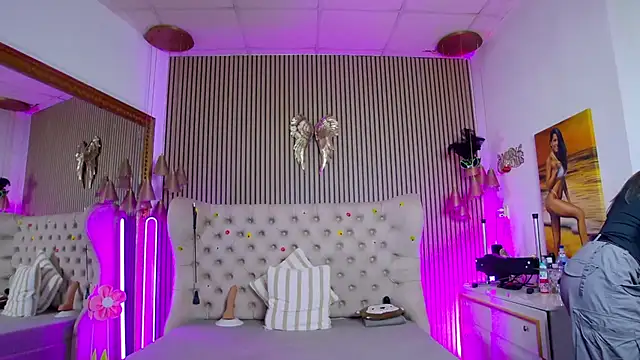 PlayfulShow