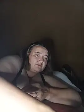 LiluHot live cam on StripChat
