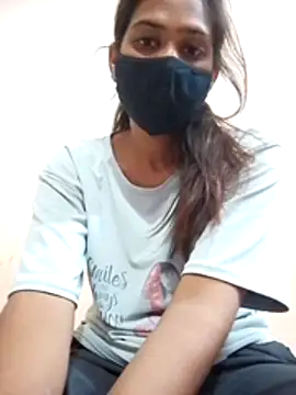 hotgirl-20 live cam on StripChat