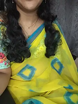 Cute-Smiely-Queen-Telugu webcam