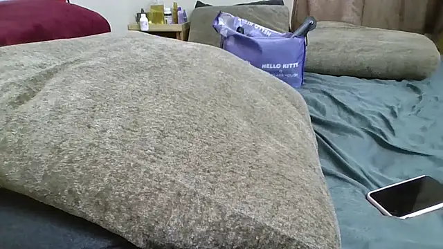 GabriellaManhaes webcam