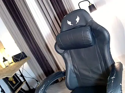 seductive_deluxe webcam