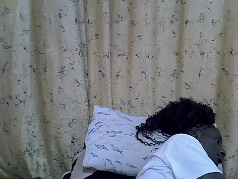 Sweetbree24 webcam