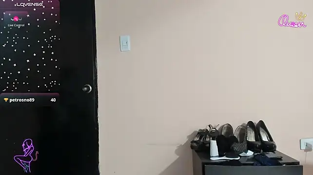 candymills1 webcam
