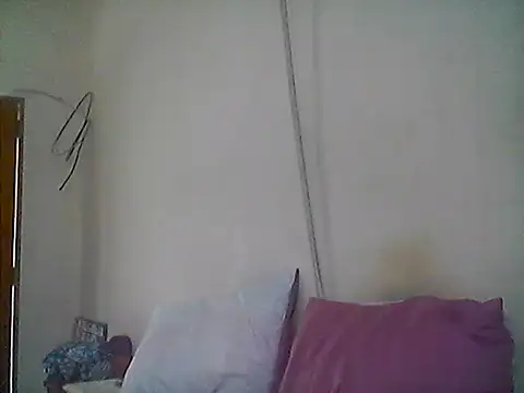 Marobronco live cam on StripChat