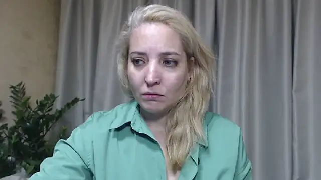 sweetpussy live sex cam