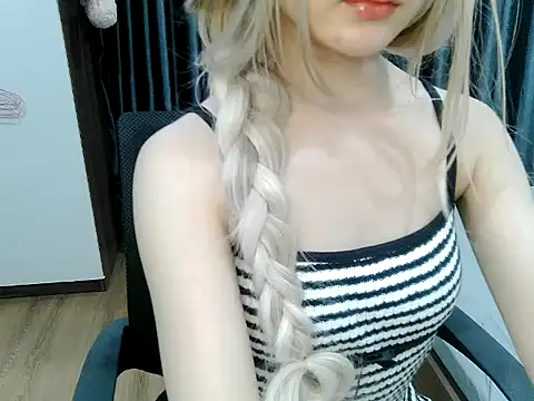 _meomeoo_ webcam
