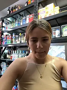 Andrea_19blonde webcam