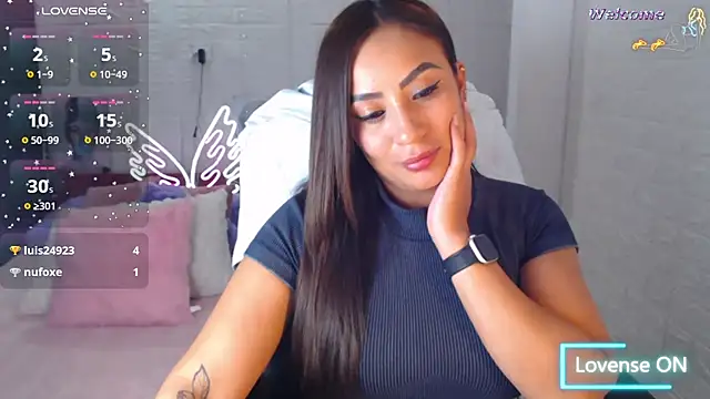 Paulina_627 webcam
