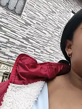 Evelyn_A webcam