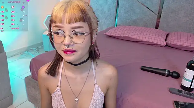 Sateh_and_Hikary webcam