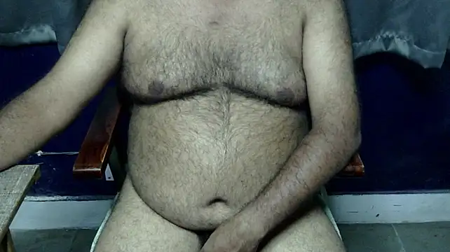 hairysubcub_70 webcam