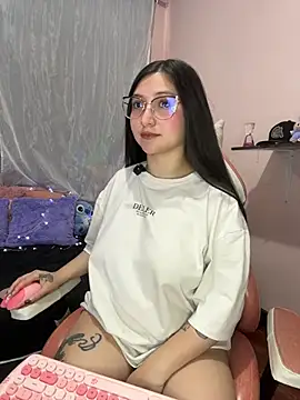 lucy_neil webcam