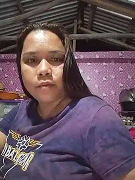 pinaychubbygirl webcam