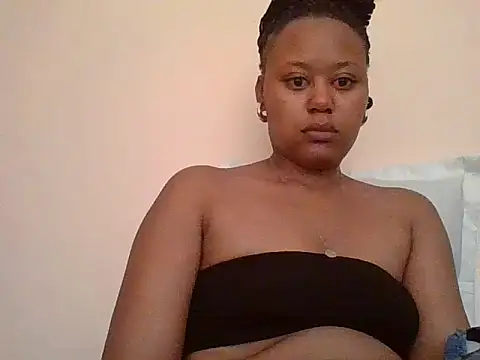 IvoryMus webcam