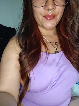 samm_curvy webcam