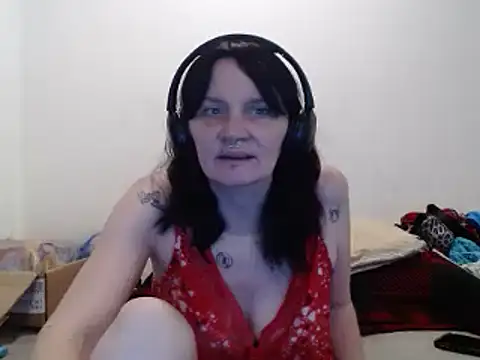 Hotmodel1984 live cam on StripChat