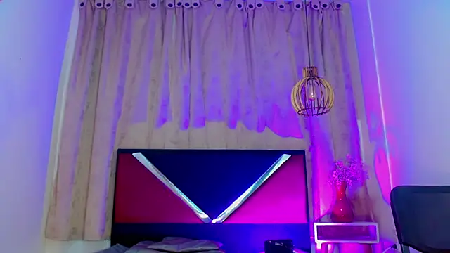 alexsandra_kiss webcam