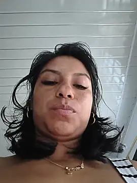 AngelicaStorms webcam