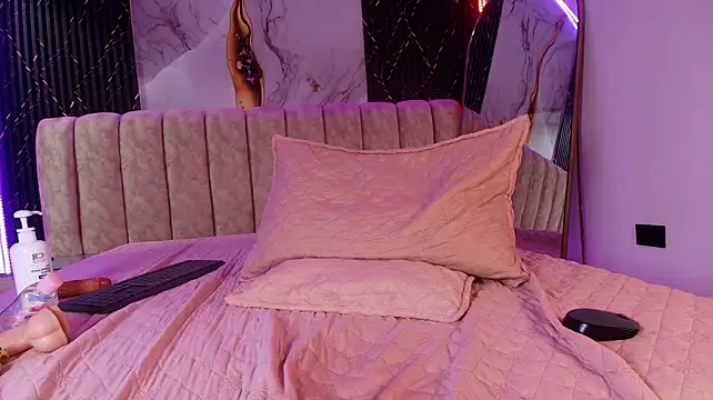 celeste_st webcam