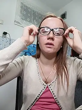 -NeZabudka live sex cam