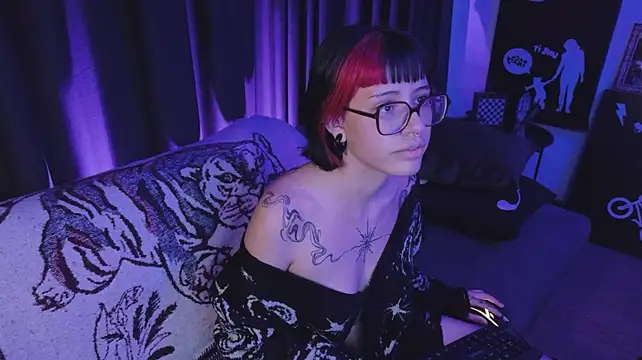 amimodee webcam