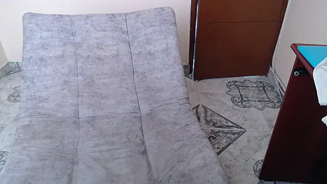 antara_hotgirl webcam