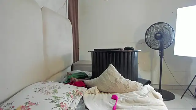 TiffanyMonrowHL webcam