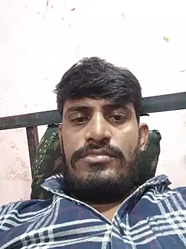 Yuvi_hot