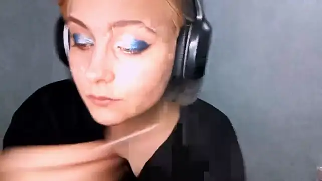 BreanneRadley live cam on StripChat