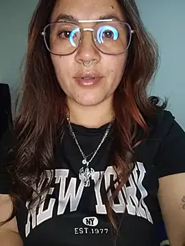 samm_curvy webcam