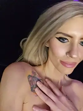 ellieconradxo webcam