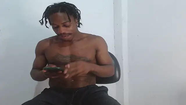 Larry-n-clouds
