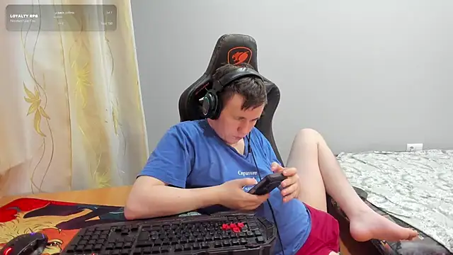 iliaskrislove webcam