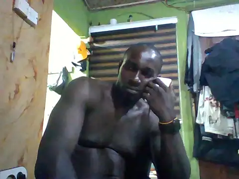 BlaqAarow live cam on StripChat