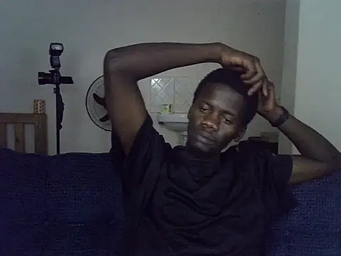 Thee_Biggest webcam