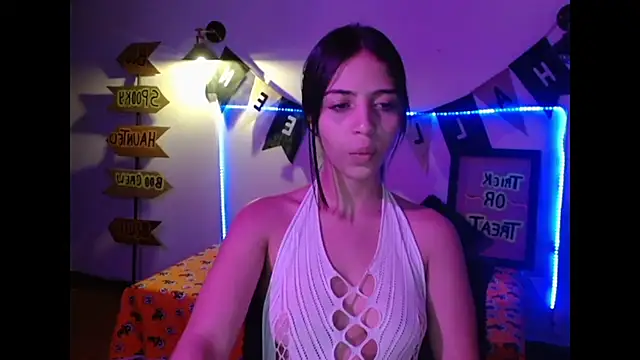 Tiffany_Bu webcam