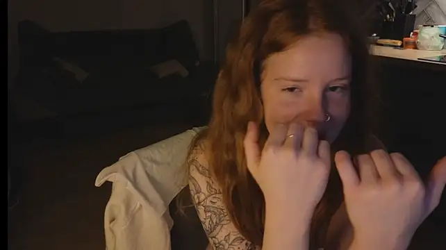 CelineArden webcam